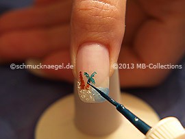 Nailart Liner in der Farbe dunkelgrün