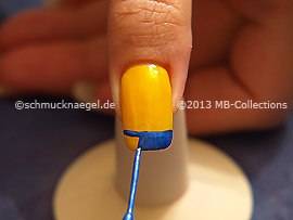 Nailart Liner in der Farbe blau