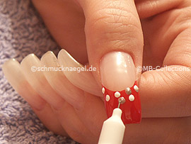 Nailart Pen in der Farbe silber