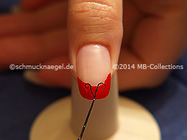 Nailart Liner in der Farbe schwarz