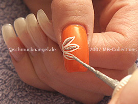 Nailart Liner in der Farbe silber-glitter