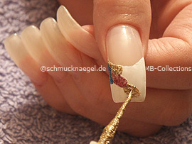 Nailart Liner in der Farbe gold-glitter