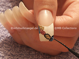Nailart Liner in der Farbe schwarz