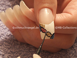Nailart Liner in der Farbe schwarz
