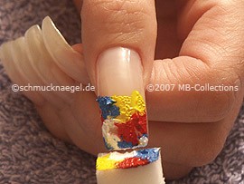 Kleiner Schwamm mit Acrylfarben