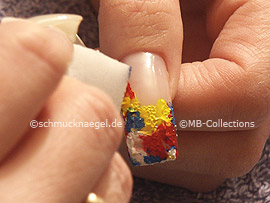 Kleiner Schwamm mit Acrylfarben