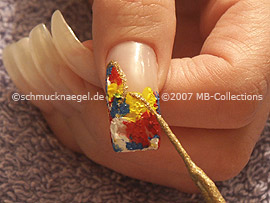 Nailart Liner in der Farbe gold-glitter