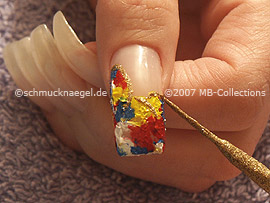 Nailart Liner in der Farbe gold-glitter