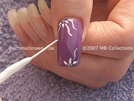 Nailart Liner in der Farbe weiß