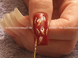 Nailart Liner in der Farbe gold-glitter