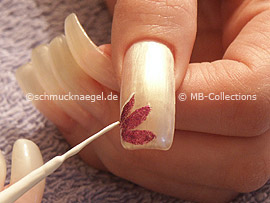 Nailart Liner in der Farbe weiß