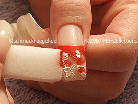 Kleiner Schwamm mit Acrylfarben