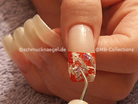Pinzette und Nailart Shapes in Stern-Form