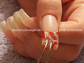 Pinzette und Nailart Shapes in Stern-Form