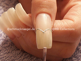 Nagellack in der Farbe perlmutt