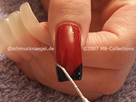 Nailart Liner in der Farbe silber-glitter
