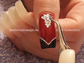 Pinzette und Nail Sticker