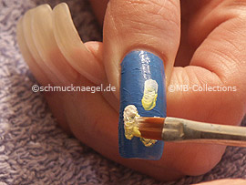 Flachpinsel mit Acrylfarben