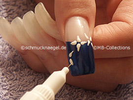 Nailart Pen in der Farbe weiß