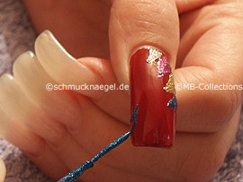 Nailart Liner in den Farben gold-glitter und blau-glitter