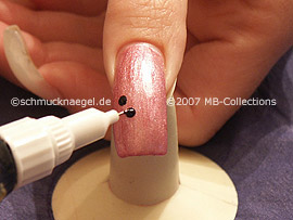 Nailart Pen in der Farbe schwarz