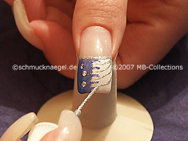 Nailart Liner in der Farbe silber-glitter