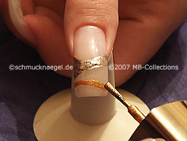 Nagellack in der Farbe Brown