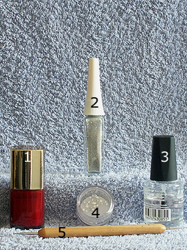 Produkte für die Fingernägel Kosmetik Anleitung - Nagellack, Nailart Liner, Strasssteine, Spot-Swirl, Klarlack