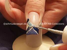 Nailart Liner in der Farbe silber-glitter