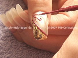 Nailart Liner in der Farbe lavendel-glitter