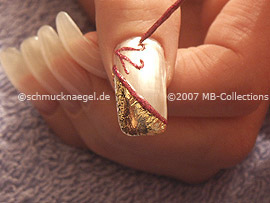 Nailart Liner in der Farbe lavendel-glitter