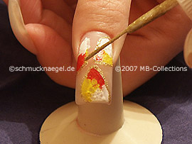 Nailart Liner in der Farbe gold-glitter