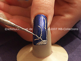 Nailart Liner in der Farbe silber-glitter