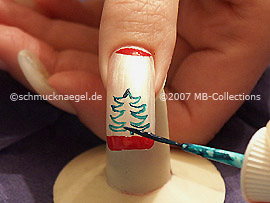 Nailart Liner in der Farbe dunkelgrün