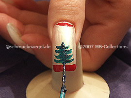 Nailart Liner in der Farbe dunkelgrün