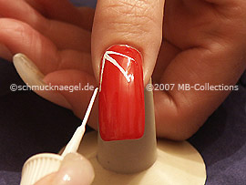 Nailart Liner in der Farbe weiß