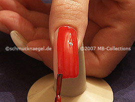 Nagellack in der Farbe rot