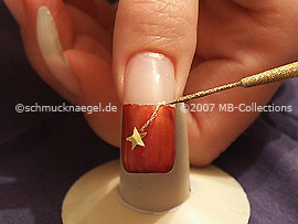 Nailart Liner in der Farbe gold-glitter