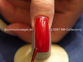 Nagellack in der Farbe rot