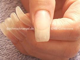 Consejo: Le recomendamos empezar con el dedo pulgar