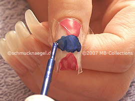 Nail art pen de color azul oscuro