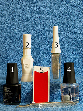 Productos para manicura francesa con motivo de dominó - Esmalte, Nail art liner, Nail art pen, Plantillas manicura francesa, Esmalte transparente