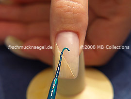 Nail art liner de color verde oscuro