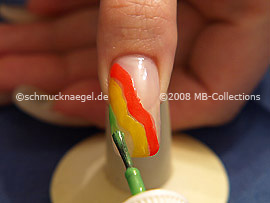 Esmalte en neón verde