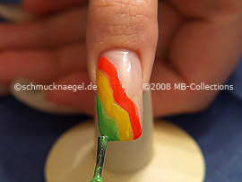 Esmalte en neón verde