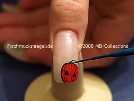 Nail art liner de color verde oscuro