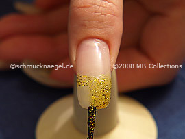 Esmalte de color oro-Glitter