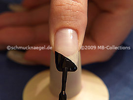 Esmalte en negro
