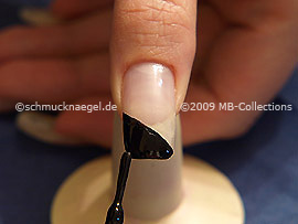 Esmalte en negro