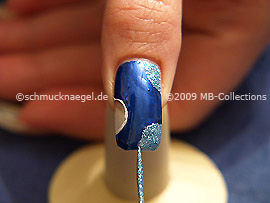 Nail art liner de color turquesa